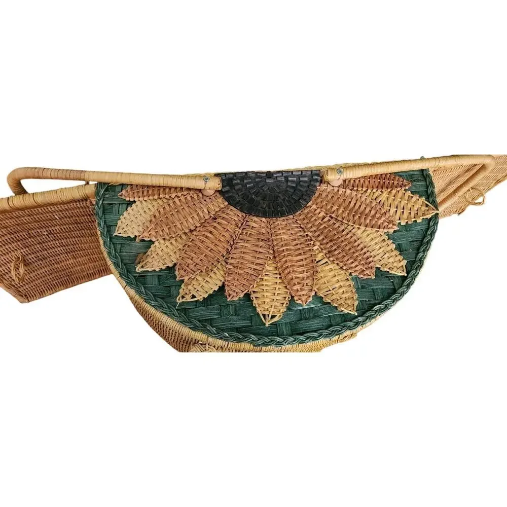 Wicker Half Round With‎ Sunflower and Handles 14.5''